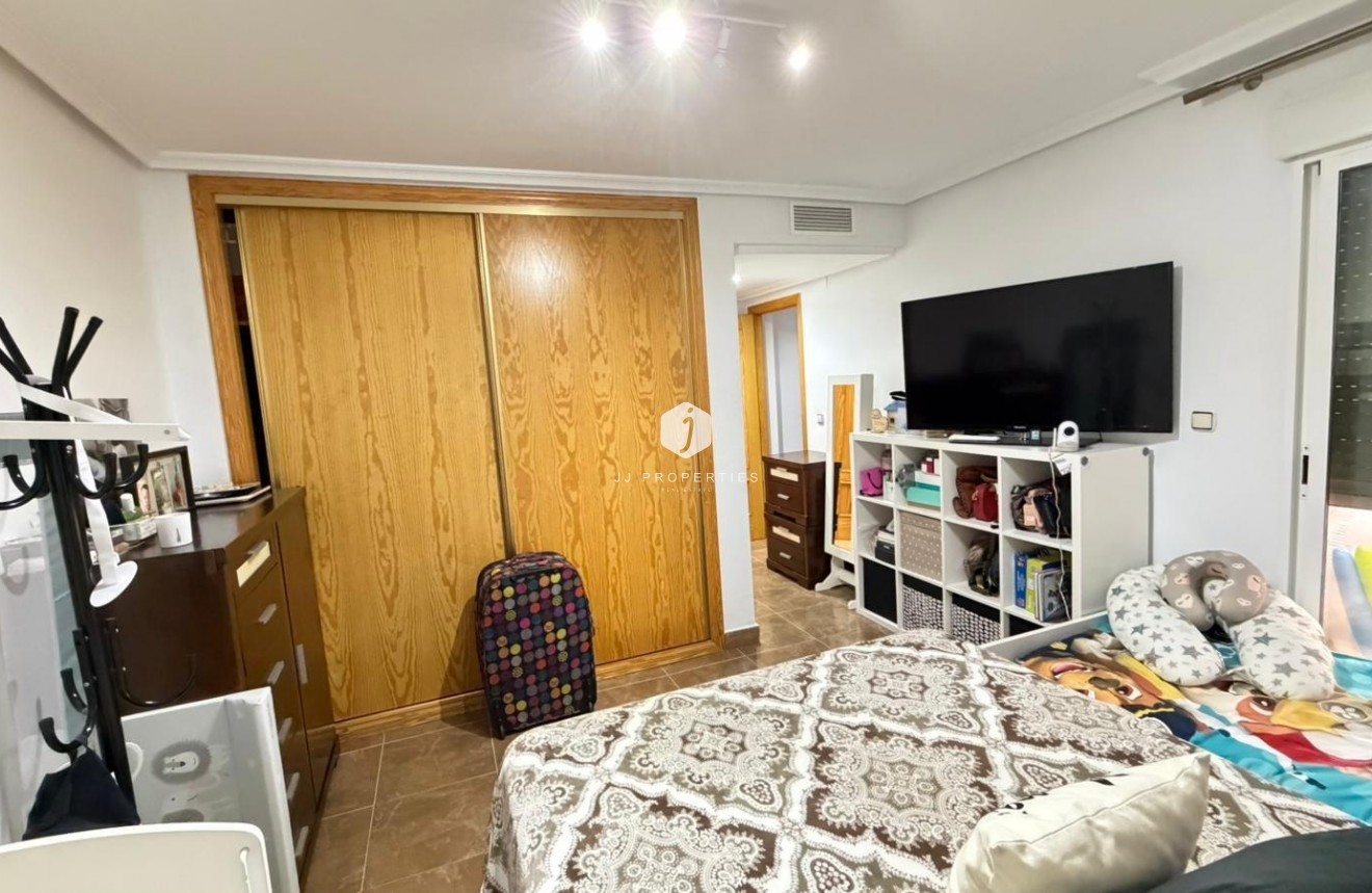 Aus zweiter Hand - Wohnung -
Benijofar - Pueblo 4