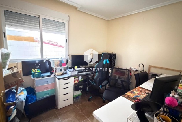 Aus zweiter Hand - Wohnung -
Benijofar - Pueblo 4