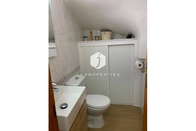 Aus zweiter Hand - Villa -
Orihuela Costa - Las Filipinas