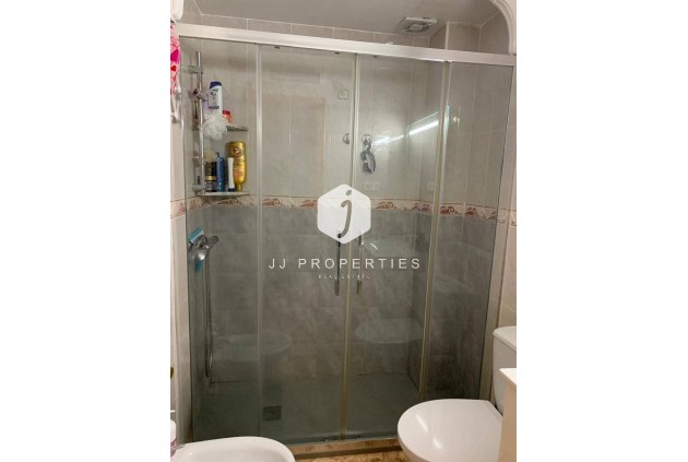 Aus zweiter Hand - Villa -
Orihuela Costa - Las Filipinas