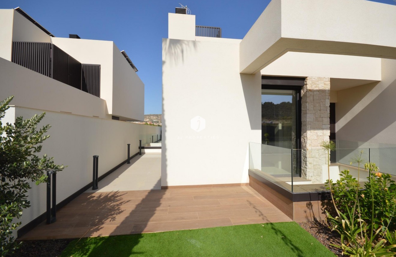 Segunda mano - Villa -
Algorfa - Comunidad Valenciana