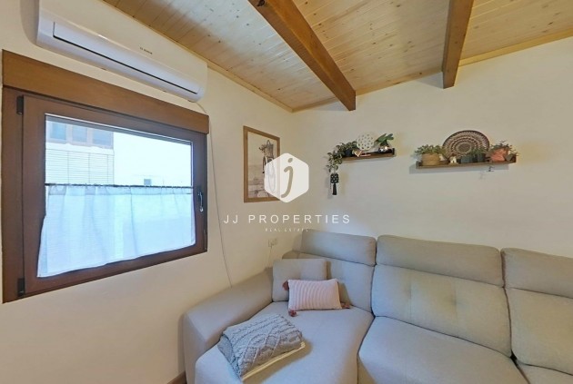 Aus zweiter Hand - Chalet -
Formentera del Segura - Centro