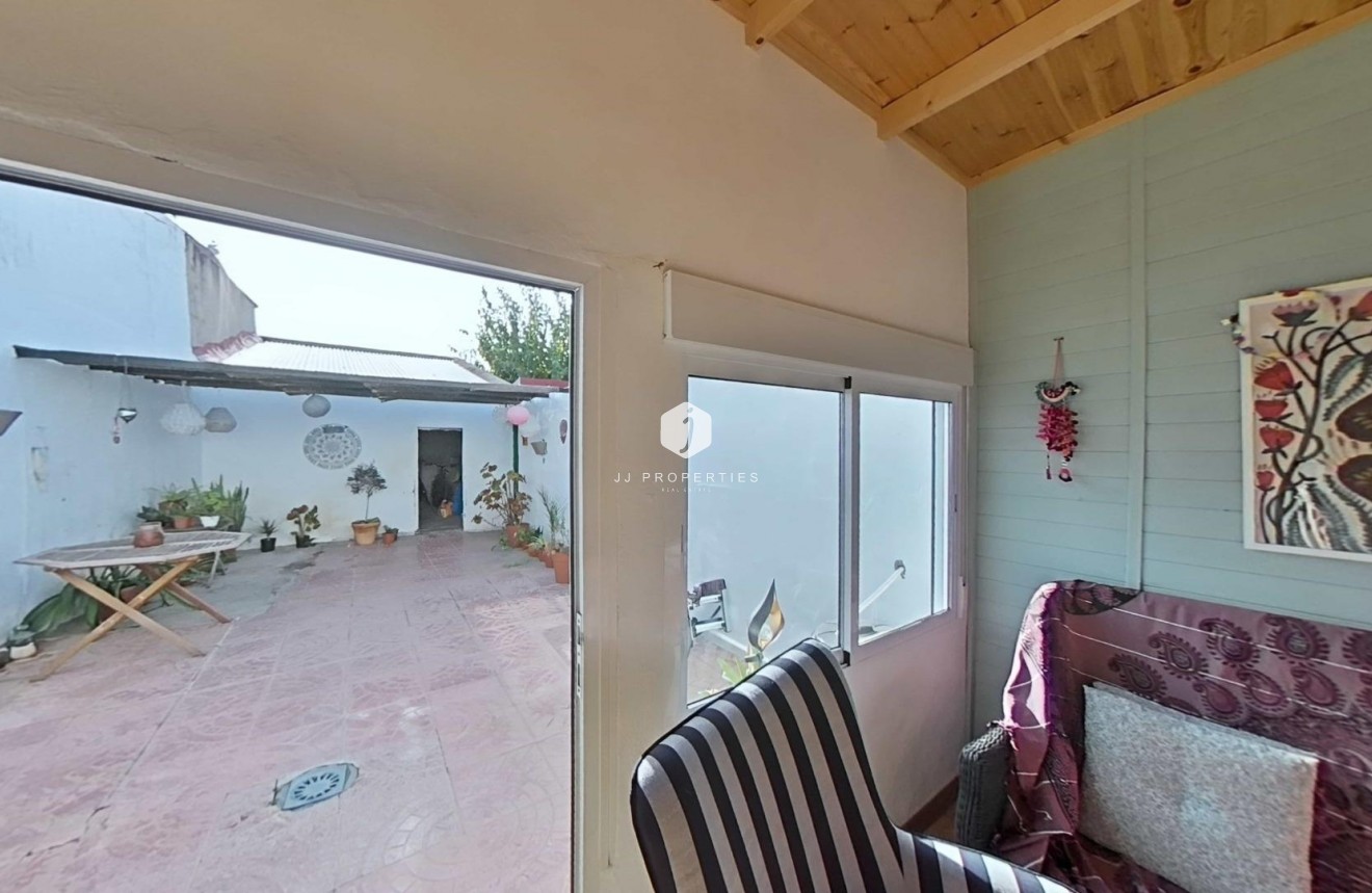 Aus zweiter Hand - Chalet -
Formentera del Segura - Centro