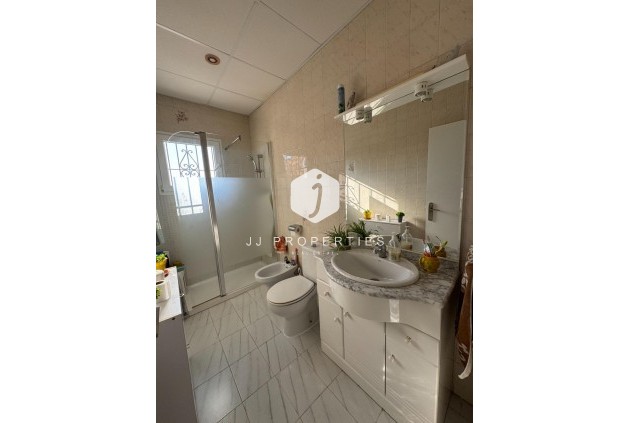 D'occasion - Villa -
Albatera - Partida Lomas