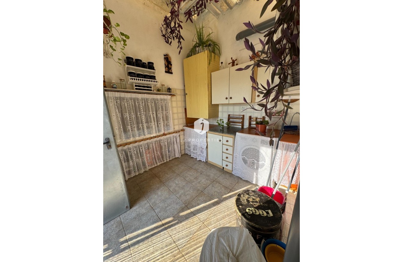 D'occasion - Villa -
Albatera - Partida Lomas