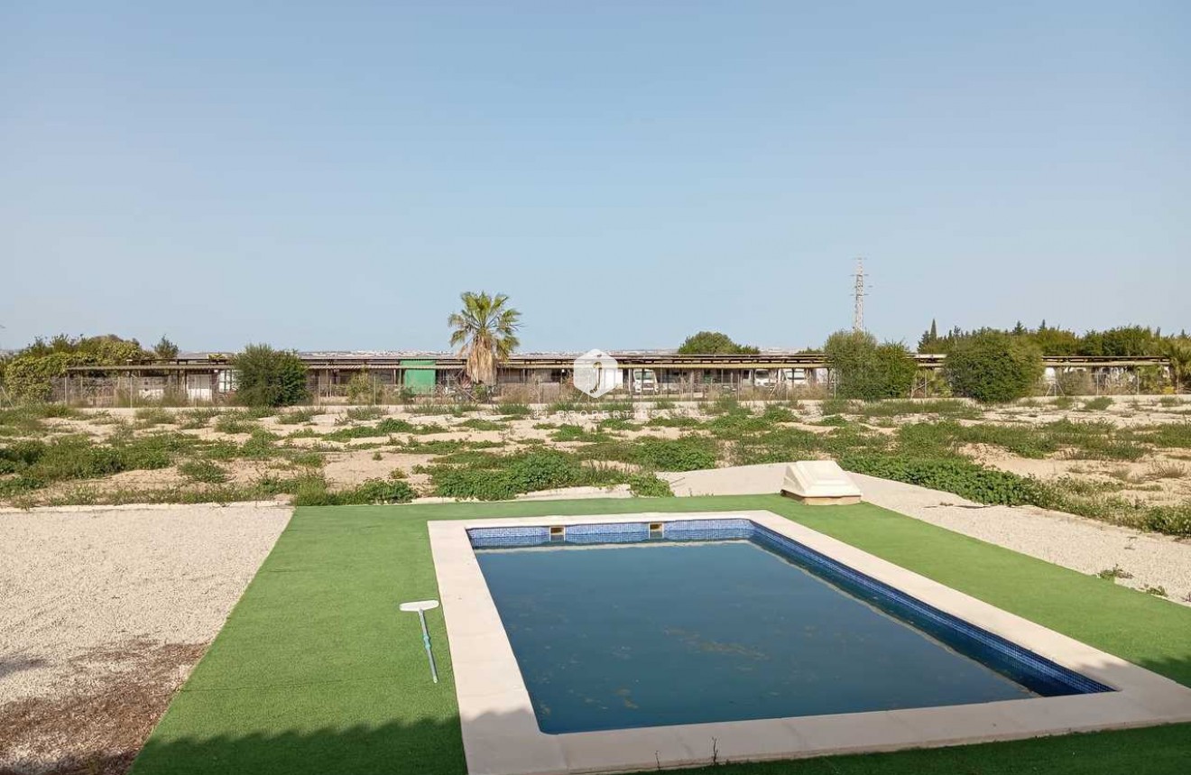 Z drugiej ręki - Villa -
San Miguel de Salinas - Inland