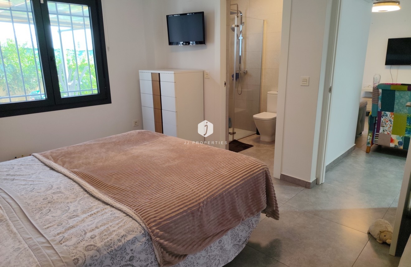 Segunda mano - Casa de campo -
Los Montesinos - Costa Blanca