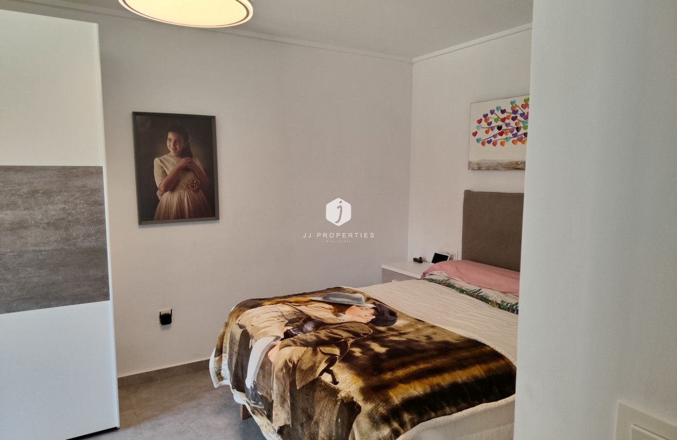 Segunda mano - Casa de campo -
Los Montesinos - Costa Blanca