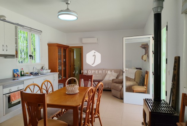 Segunda mano - Casa de campo -
Los Montesinos - Costa Blanca