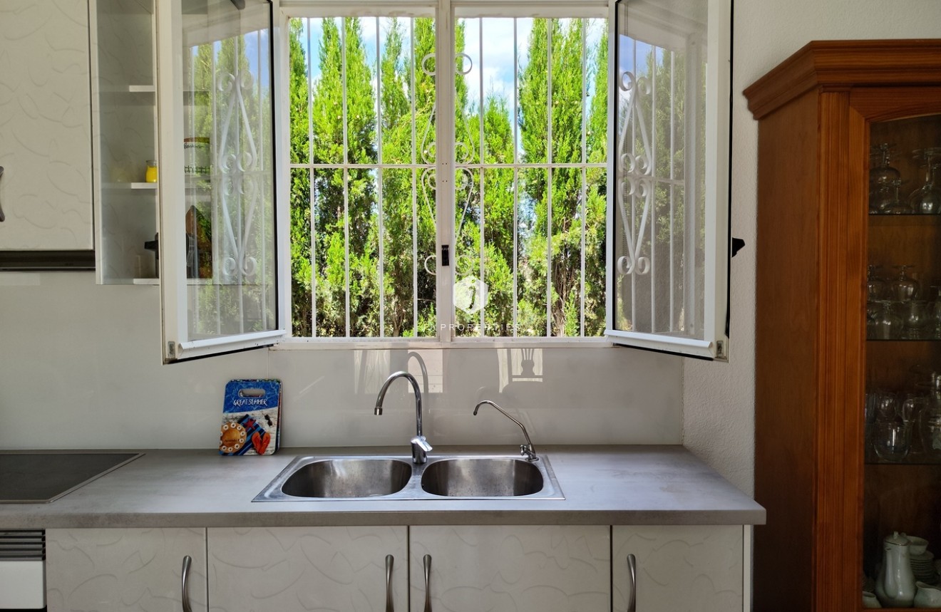 Segunda mano - Casa de campo -
Los Montesinos - Costa Blanca