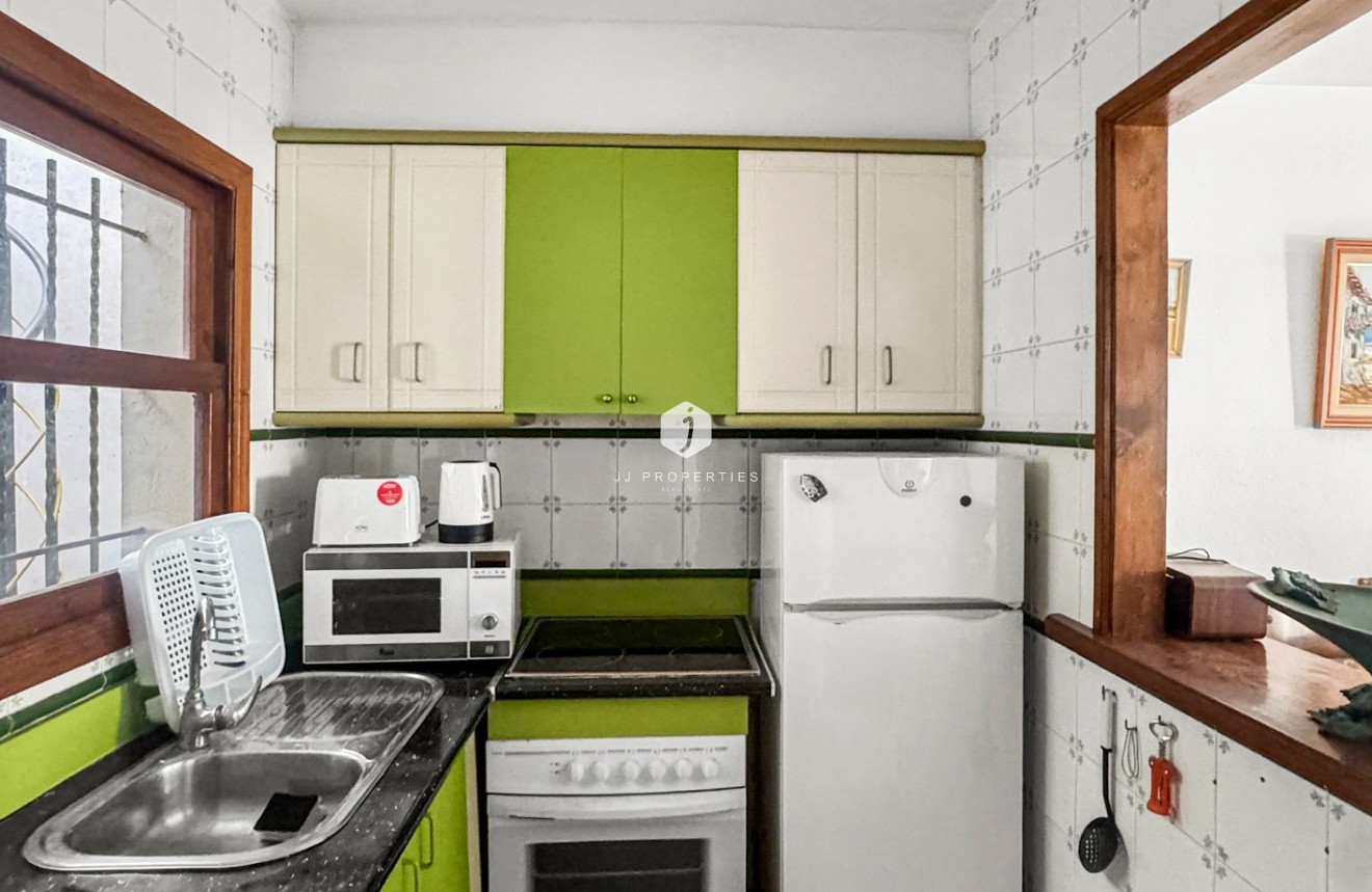 Resale - Bungalow -
Torrevieja - Costa Blanca