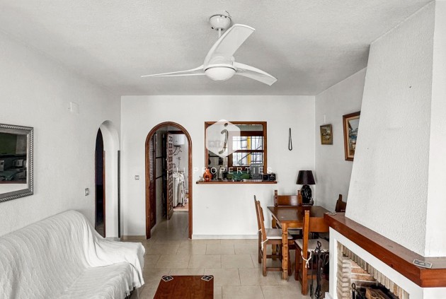 Resale - Bungalow -
Torrevieja - Costa Blanca