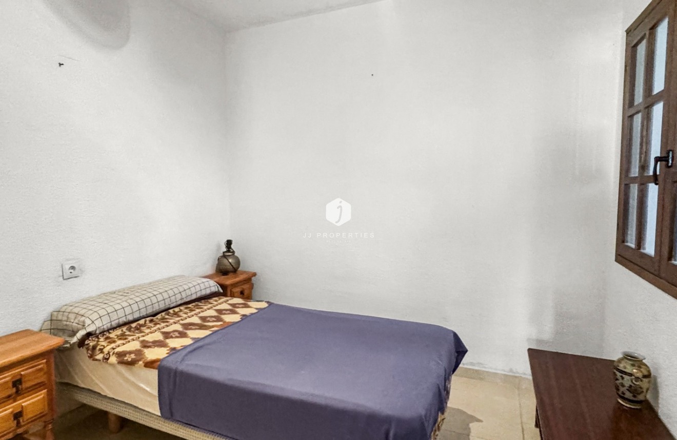 Resale - Bungalow -
Torrevieja - Costa Blanca