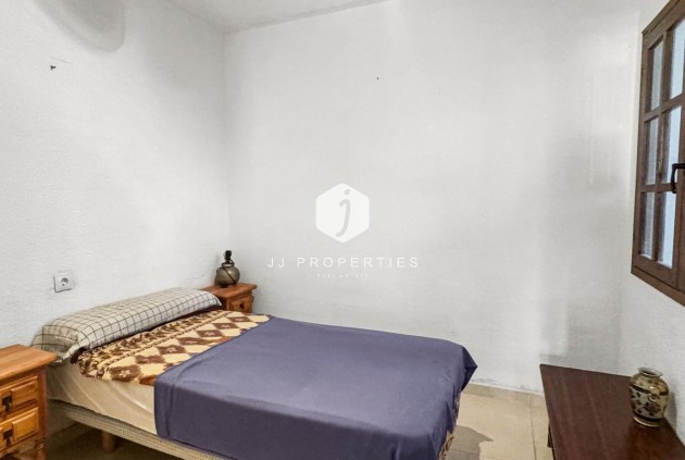 Resale - Bungalow -
Torrevieja - Costa Blanca