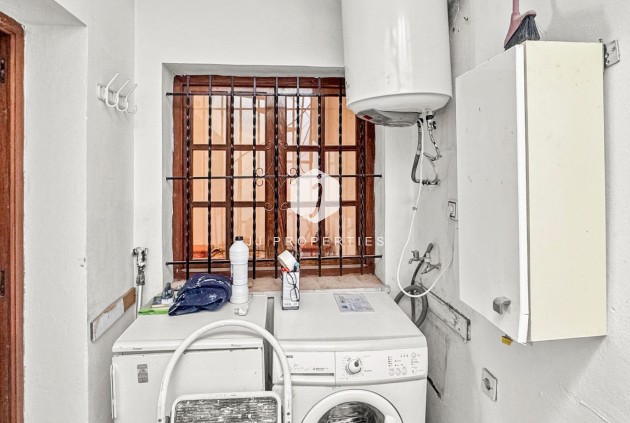 Resale - Bungalow -
Torrevieja - Costa Blanca