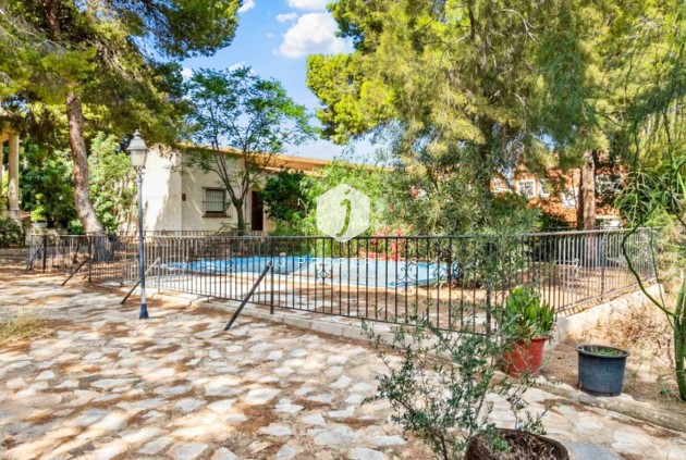 Aus zweiter Hand - Villa -
Torrevieja - Costa Blanca