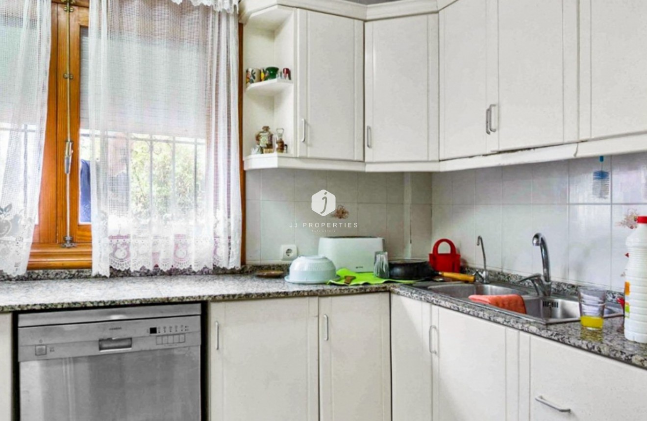 Aus zweiter Hand - Villa -
Torrevieja - Costa Blanca