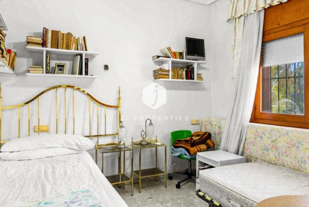 Aus zweiter Hand - Villa -
Torrevieja - Costa Blanca
