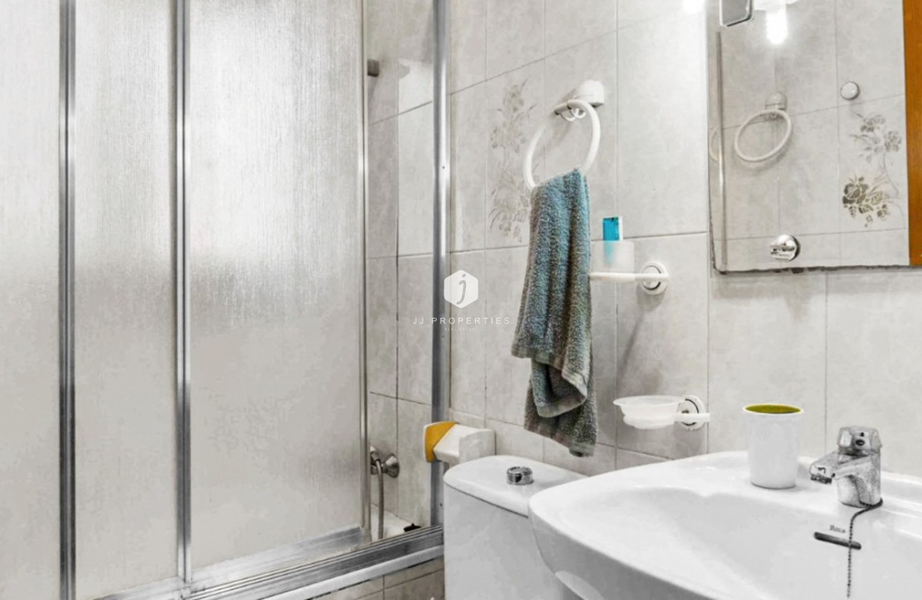 Aus zweiter Hand - Villa -
Torrevieja - Costa Blanca