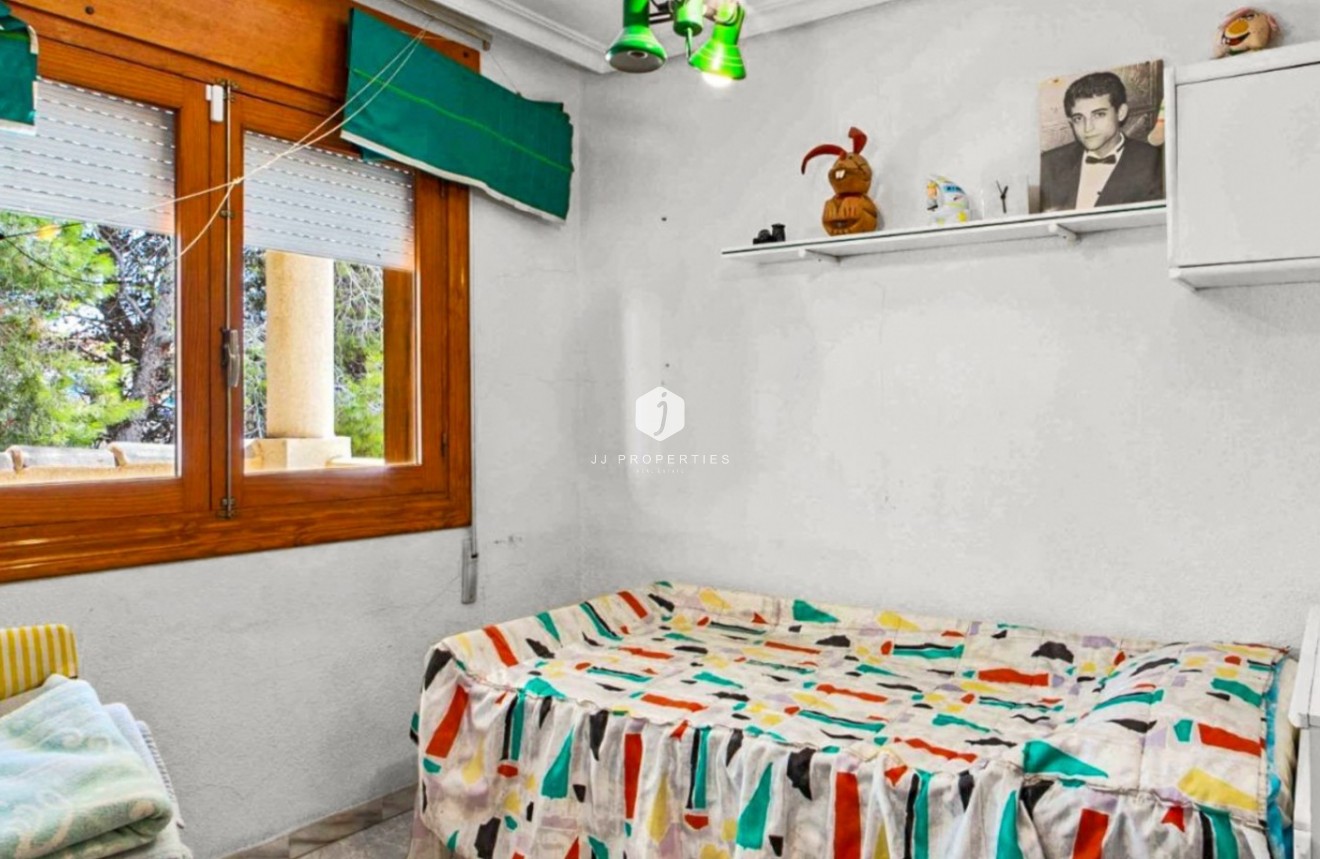 Aus zweiter Hand - Villa -
Torrevieja - Costa Blanca