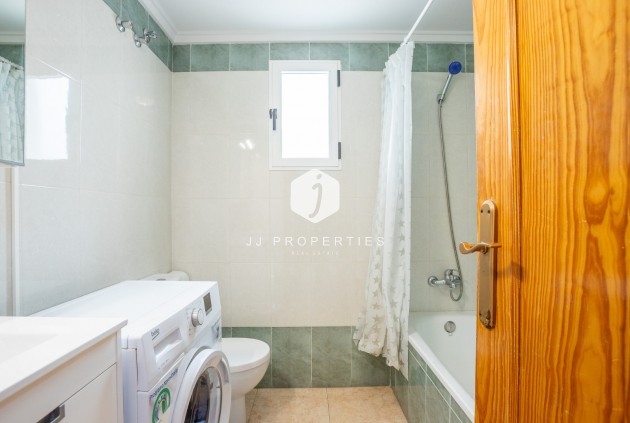 Z drugiej ręki - Mieszkanie w bloku -
Torrevieja - Costa Blanca