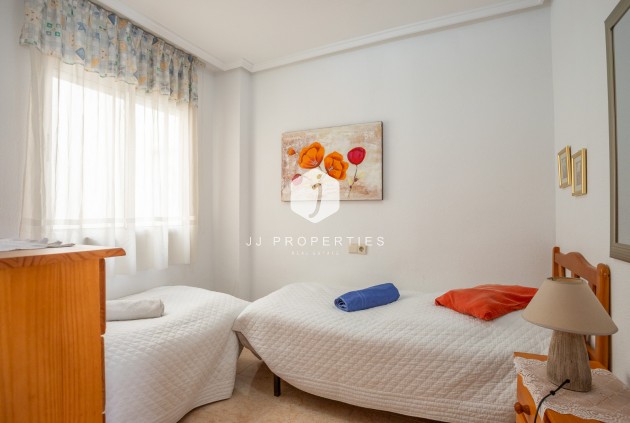 Z drugiej ręki - Mieszkanie w bloku -
Torrevieja - Costa Blanca