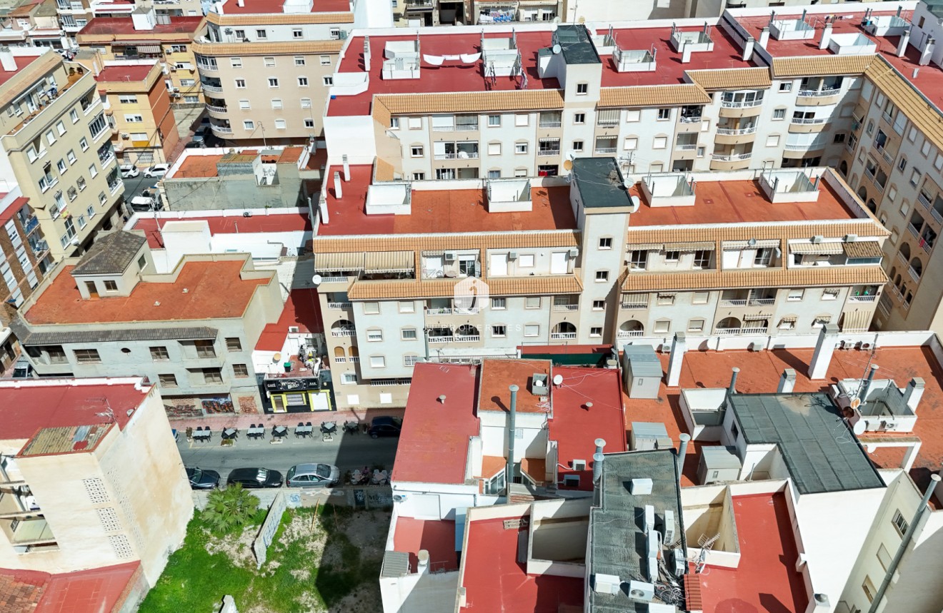 Z drugiej ręki - Mieszkanie w bloku -
Torrevieja - Costa Blanca