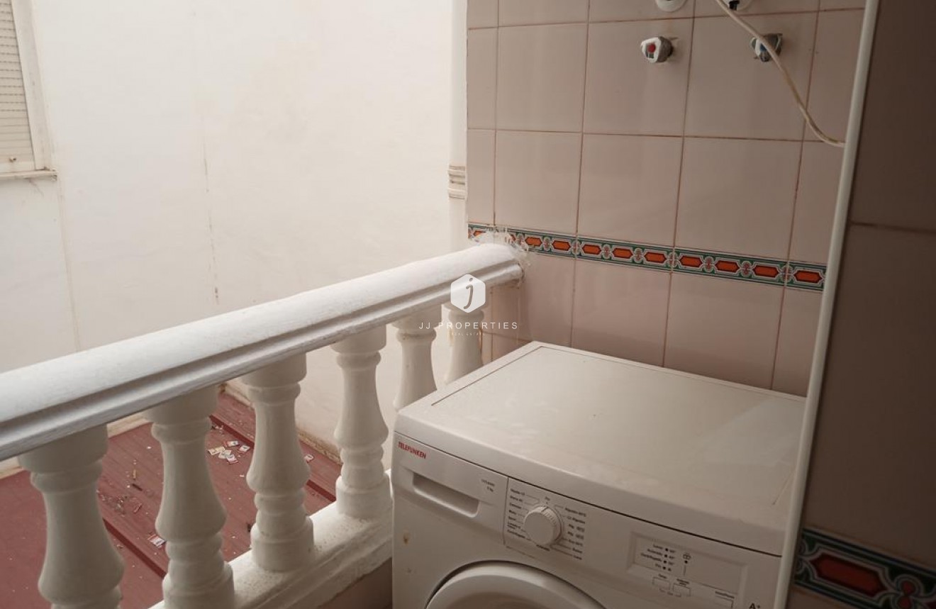 D'occasion - Appartement -
Torrevieja - El molino