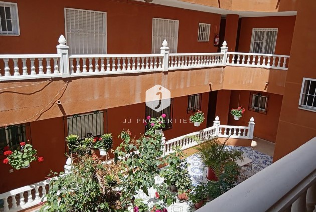 D'occasion - Appartement -
Torrevieja - El molino