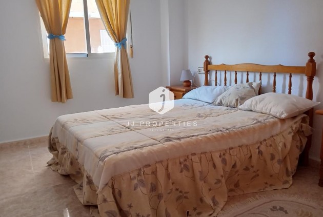 D'occasion - Appartement -
Torrevieja - El molino