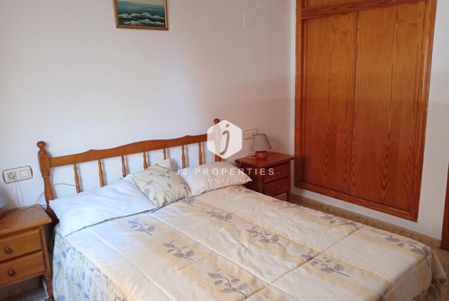 D'occasion - Appartement -
Torrevieja - El molino