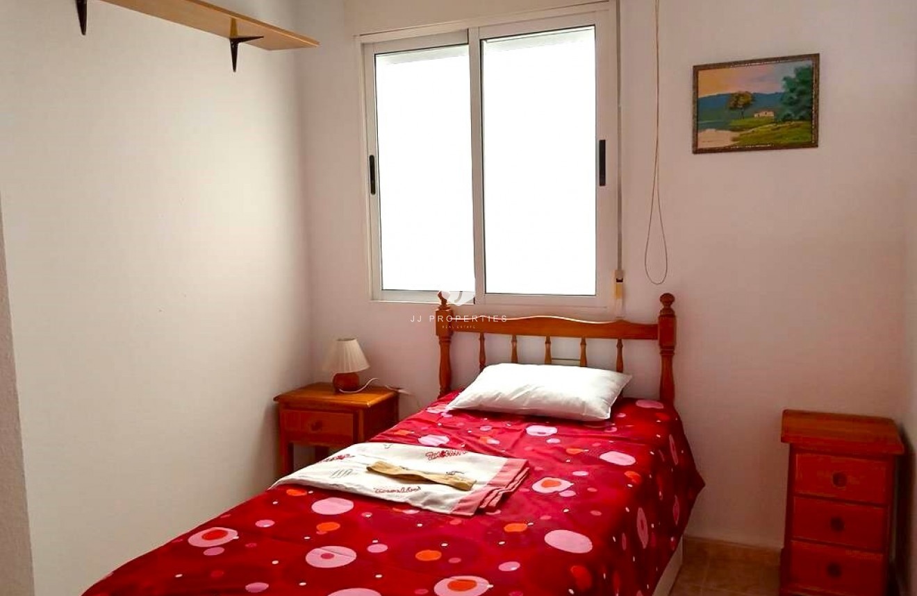D'occasion - Appartement -
Torrevieja - El molino