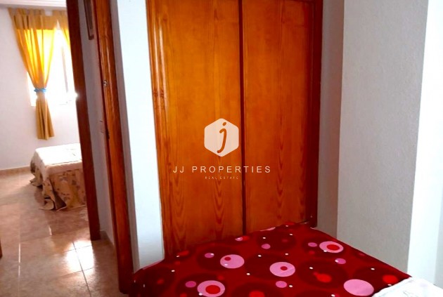 D'occasion - Appartement -
Torrevieja - El molino