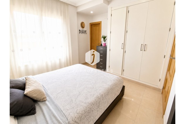Tweedehands - Appartement / flat -
Almoradí - Inland