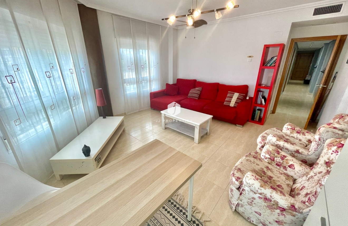 Tweedehands - Appartement / flat -
Almoradí - Inland