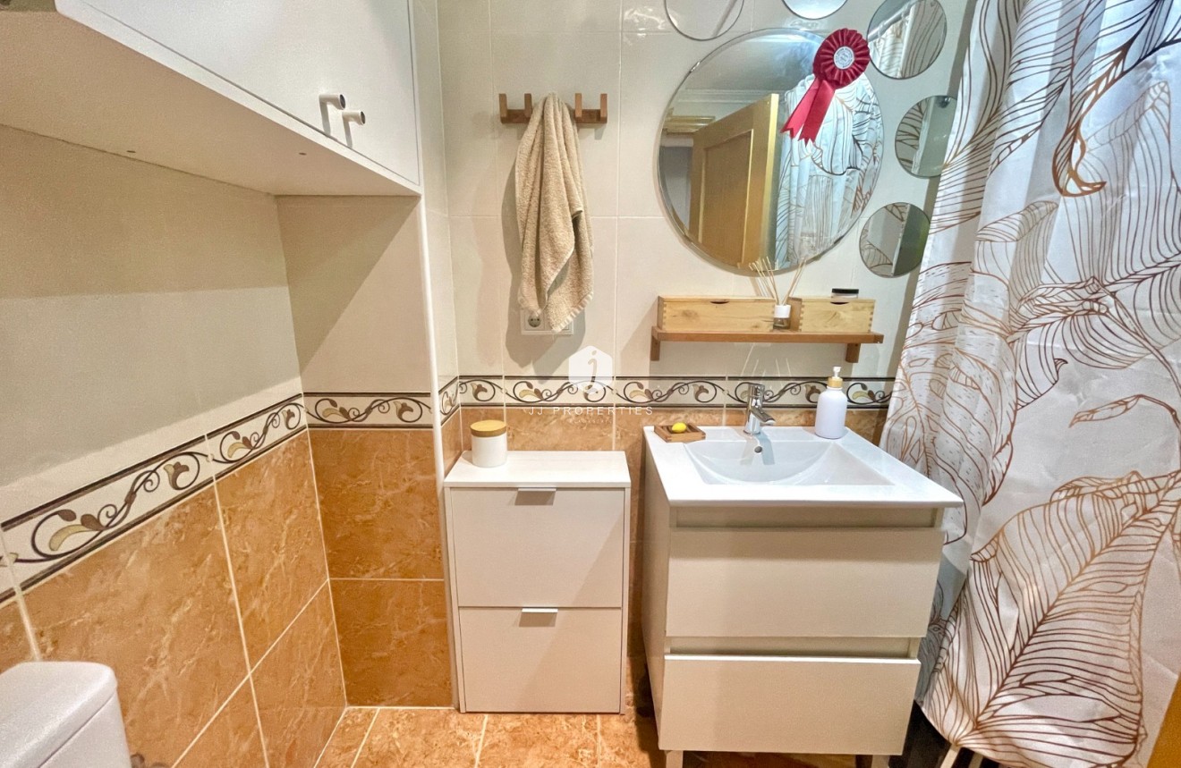 Tweedehands - Appartement / flat -
Almoradí - Inland
