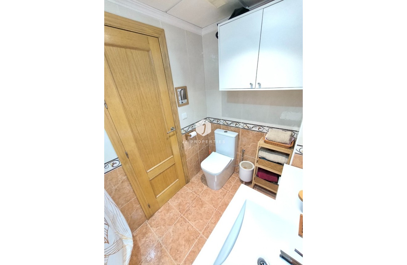 Tweedehands - Appartement / flat -
Almoradí - Inland