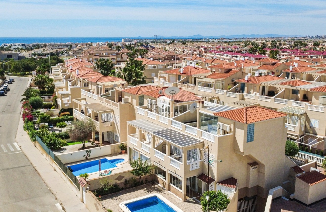Resale - Apartment / flat -
Orihuela Costa - Costa Blanca