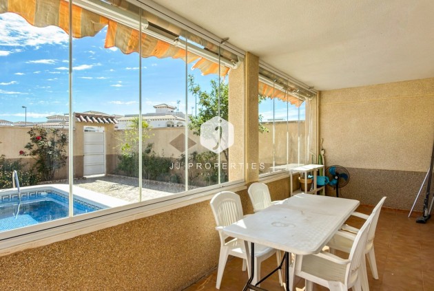 Resale - Apartment / flat -
Orihuela Costa - Costa Blanca