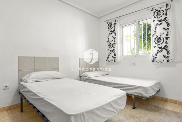 Resale - Apartment / flat -
Orihuela Costa - Costa Blanca
