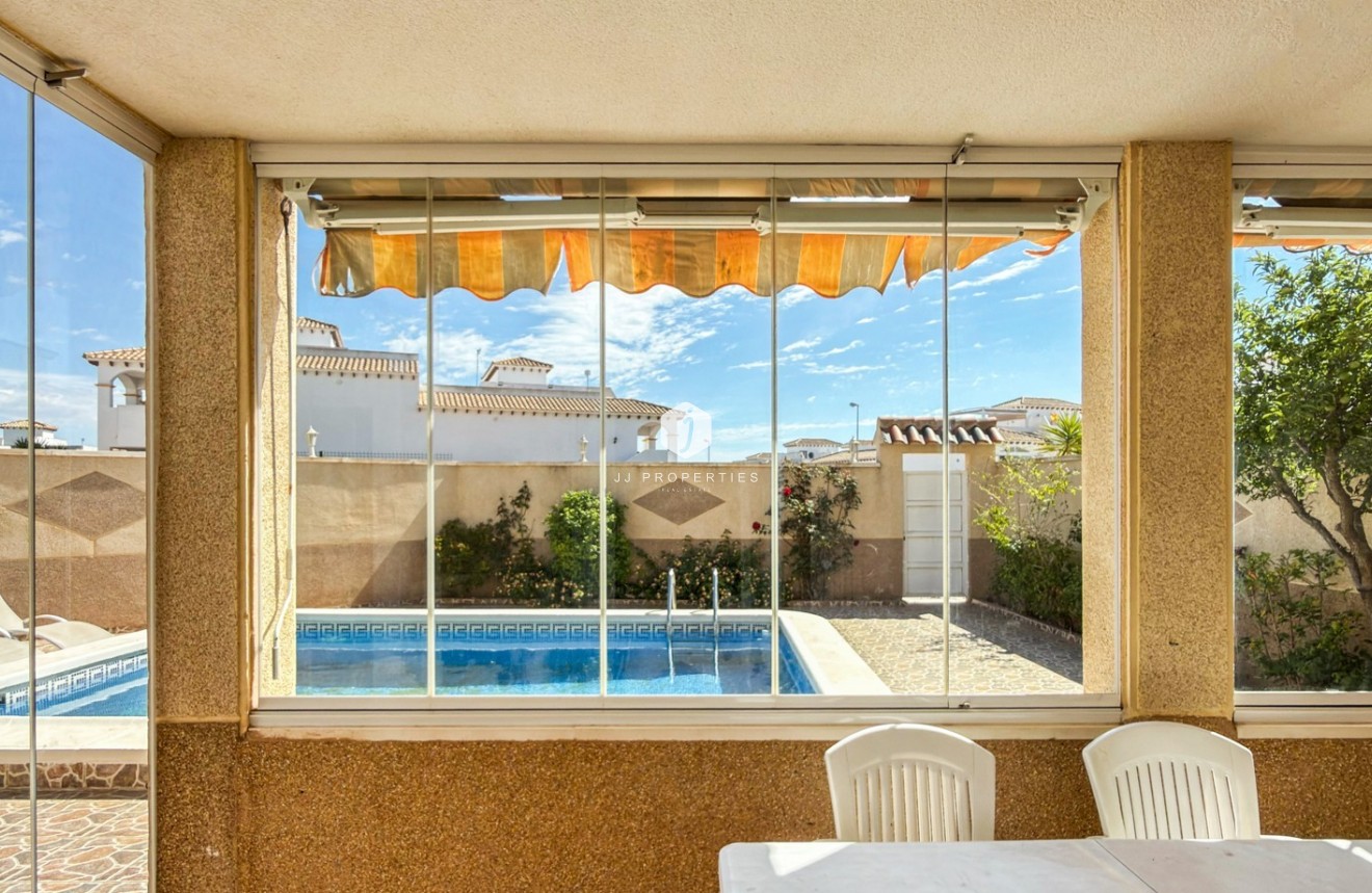 Resale - Apartment / flat -
Orihuela Costa - Costa Blanca