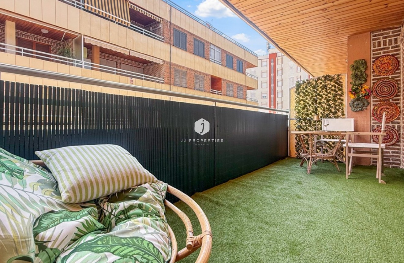 Tweedehands - Appartement / flat -
Torrevieja - Costa Blanca