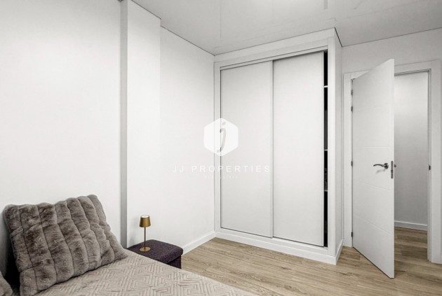 Tweedehands - Appartement / flat -
Torrevieja - Costa Blanca