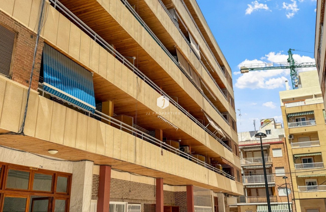 Tweedehands - Appartement / flat -
Torrevieja - Costa Blanca