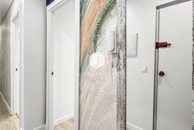 Tweedehands - Appartement / flat -
Torrevieja - Costa Blanca