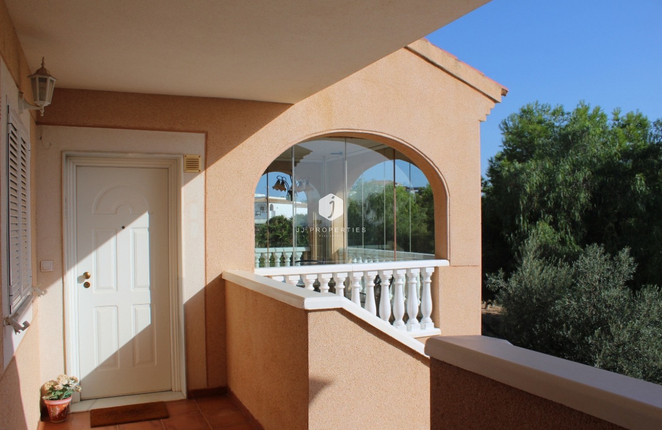 Tweedehands - Penthouse -
Orihuela Costa - Costa Blanca