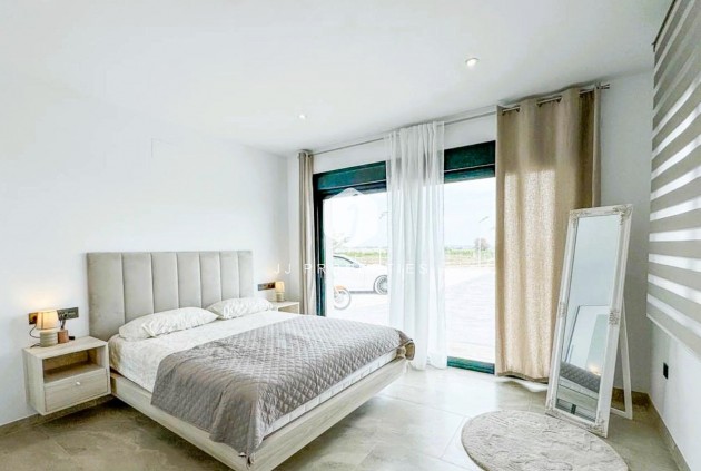 Segunda mano - Casa de campo -
Ciudad Quesada - Costa Blanca