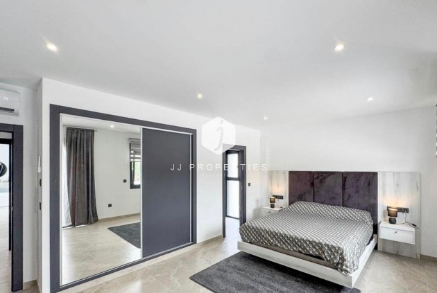 Segunda mano - Casa de campo -
Ciudad Quesada - Costa Blanca