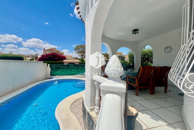 Resale - Villa -
Orihuela Costa - La Florida