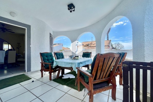 Resale - Villa -
Orihuela Costa - La Florida